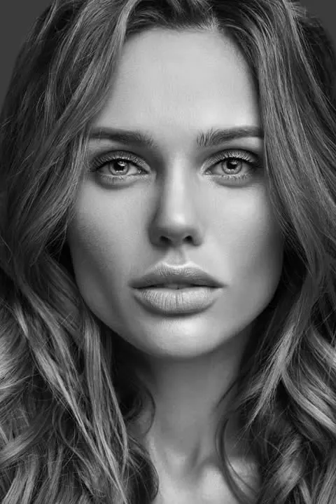 attractive woman